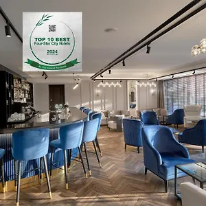 Radisson מלון